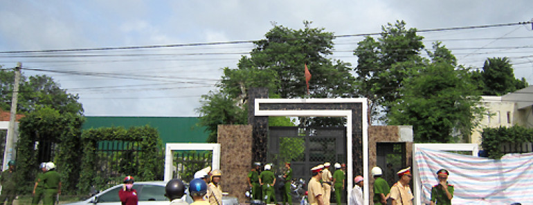 Thảm sát